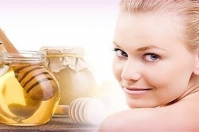 Ballı saç maskesi ve saç bakımı