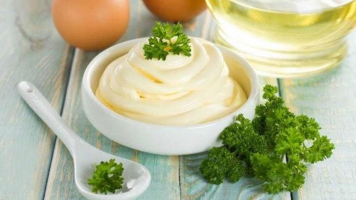 mayonezle saç bakımı mayonez maskesi