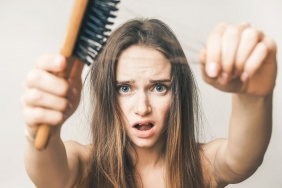 saç-dökülmesi-nedenleri-ve-cozumleri