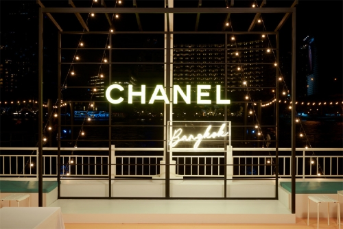 06_the_2018_19_cruise_collection_show_in_bangkok_decor_picture_by_olivier_saillant_-06-_ld