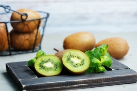 Cildi Yenilemek için Doğal Maske Tarifi