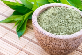 Kına Saç Uzatır mı? Saç Uzatan Kına Maskesi Tarifi