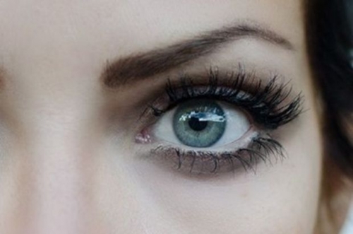 Basit Göz Makyajı Nasıl Yapılır?