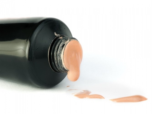 Sıcak Havalar için En İyi Fondöten Nasıl Seçilir