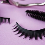 Mıknatıslı Kirpikler