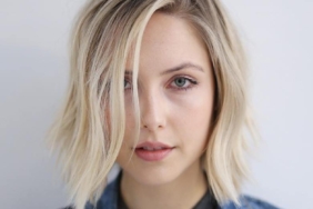 20-side-parted-blonde-bob-hairstyle